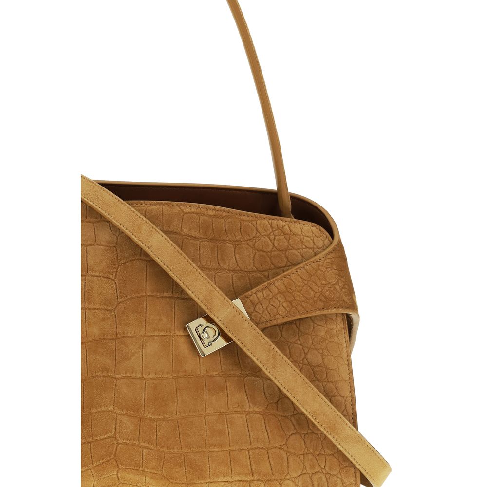 Medium Hug Soft Shoulder Bag
